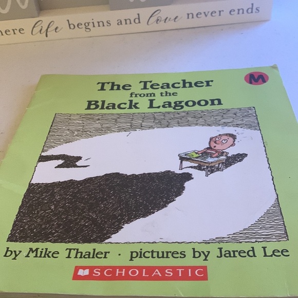 Classroom Book Bundle - Picture 4 of 5